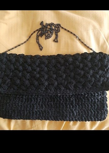 siyah el yapimi orgu  zincirli askili kadin canta - Görsel 2