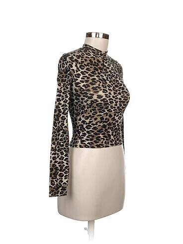 BSL FASHION BSL FASHION Bluz %70 İndirimli.
