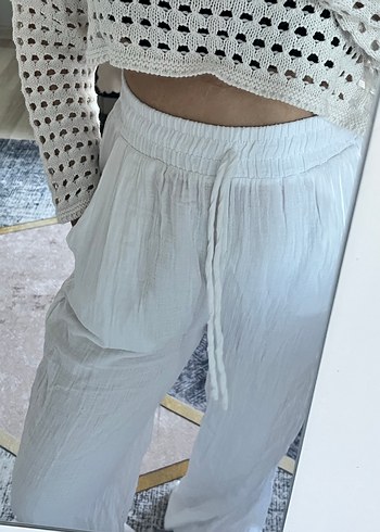 Bol Kesim Beyaz Keten Midi Pantolon - Görsel 3