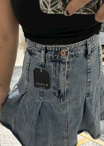 Batik Desenli Pileli Kot Mini Etek - Görsel 3