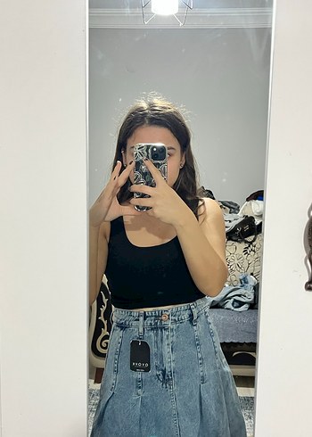 Batik Desenli Pileli Kot Mini Etek - Görsel 6