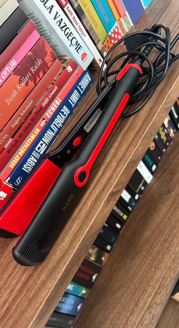 Kırmızı Raks Saç Düzleştirici - Görsel 2