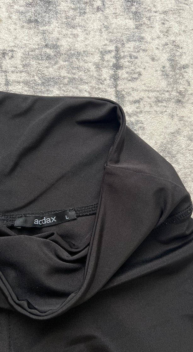 Siyah Midi Spor Şort - Görsel 2