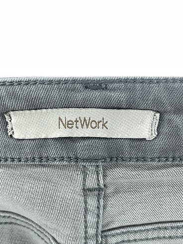 29 Beden gri Renk Network Jean / Kot %70 İndirimli.