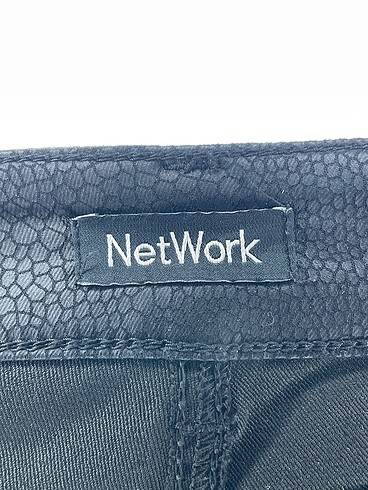 29 Beden siyah Renk Network Skinny %70 İndirimli.