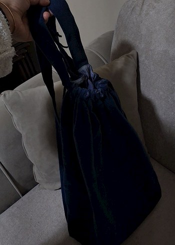 Lacivert kadife sırt çantası - Görsel 2
