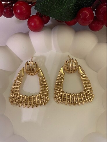 Gold küpe