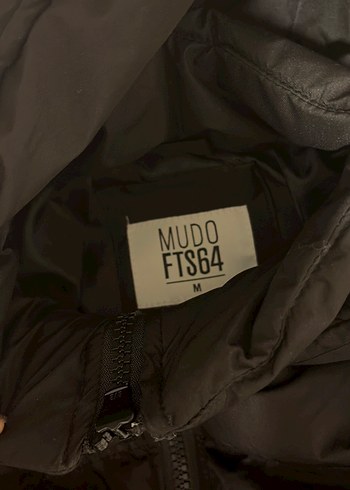 Siyah Kadın Puff Mont, Yüksek Yakalı - Görsel 2