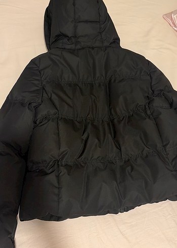 Siyah Kadın Puff Mont, Yüksek Yakalı - Görsel 3