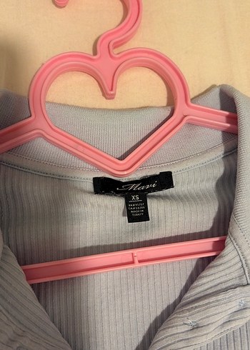 polo yaka mavi crop top - Görsel 2