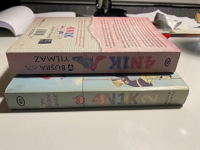 4N1K 1. Kitap ve 4N1K 2. Kitap - Büşra Yılmaz