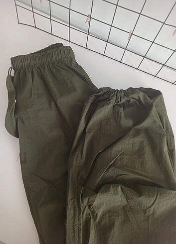Paraşüt pantolon
