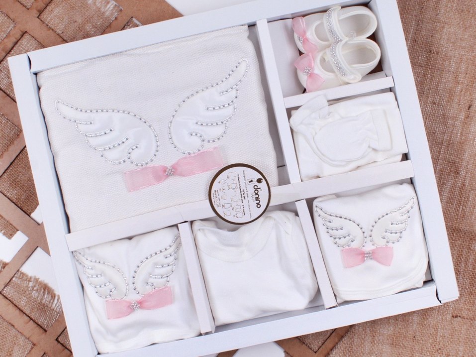 Nakışlı Beyaz Pamuk Bebek Erkek Takımı - Görsel 2