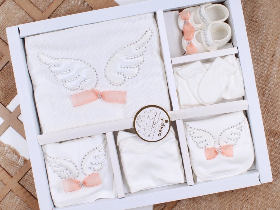 Nakışlı Beyaz Pamuk Bebek Erkek Takımı - Görsel 4