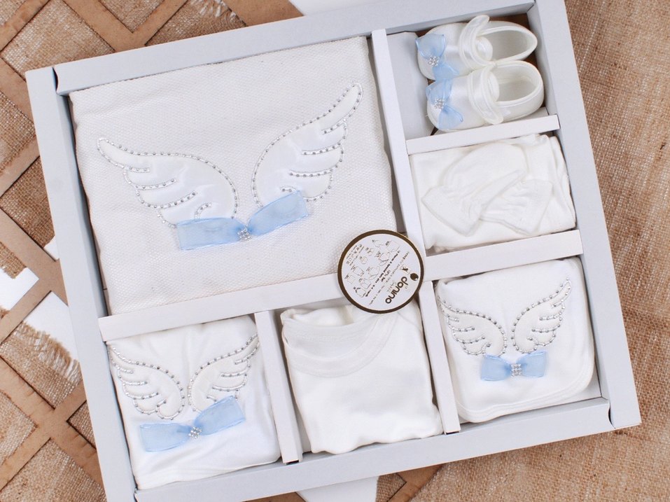 Nakışlı Beyaz Pamuk Bebek Erkek Takımı - Görsel 3