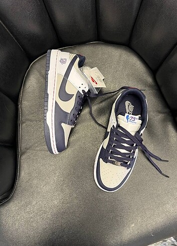Nike Dunk Low NETS