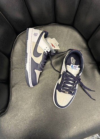 Nike Dunk Low NETS 