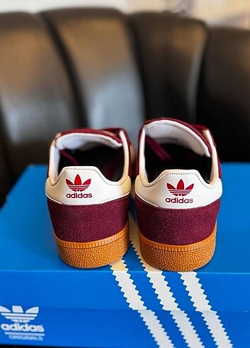 40 Beden bordo Renk Adidas spezial