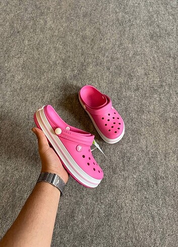 Crocs terlik