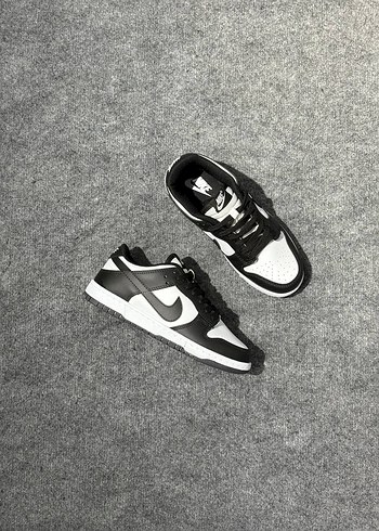 NIKE DUNK LOW