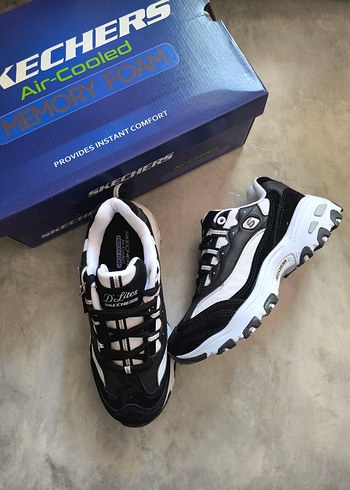 SKECHERS D-LİTES