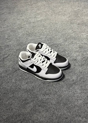 Nike NIKE DUNK LOW