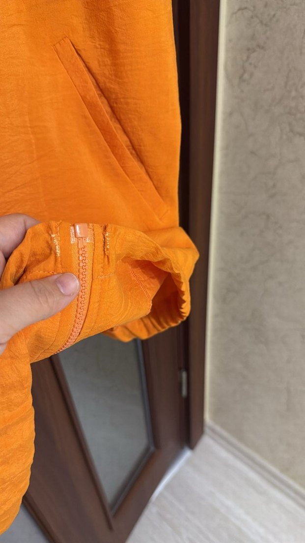 Turuncu fermuarli ceket - Görsel 4