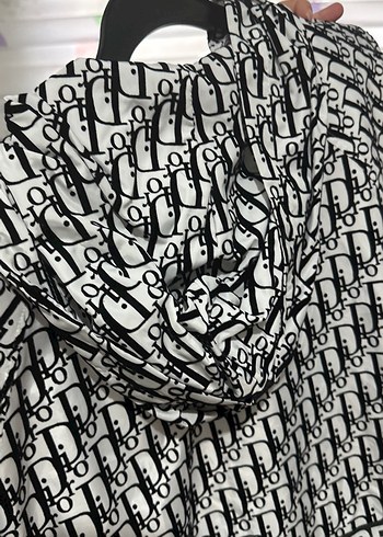 Düğmeli Kapüşonlu Desenli Gri Kadın Ceketi dior - Görsel 5