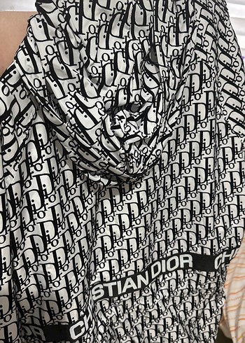 Düğmeli Kapüşonlu Desenli Gri Kadın Ceketi dior - Görsel 6