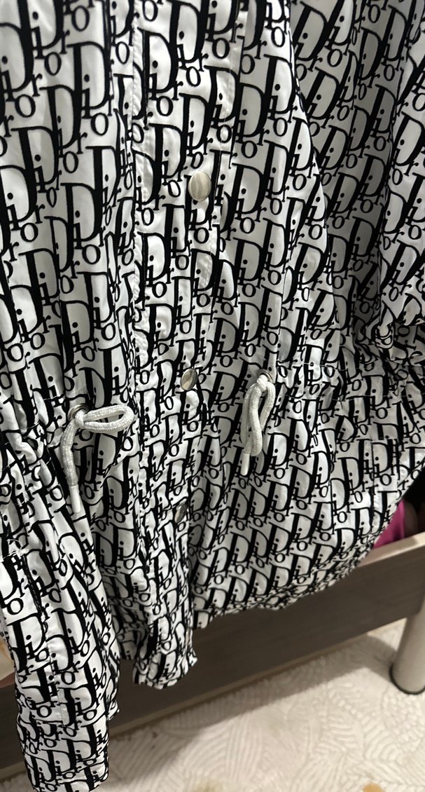 Düğmeli Kapüşonlu Desenli Gri Kadın Ceketi dior - Görsel 3