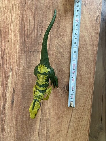  Jurassic world dinazor