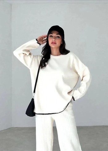 Beyaz Kadın Triko Takım Salaş Kesim - Görsel 2