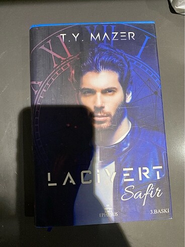 Wattpad genç kurgu lacivert