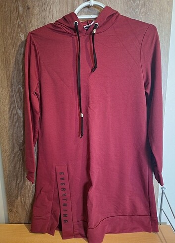 Spor kopişonlu tunik