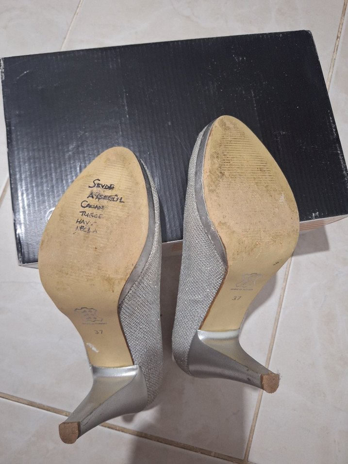 Gri Simli Stiletto Yılan Desenli Kadın Topuklu Ayakkabı - Görsel 2