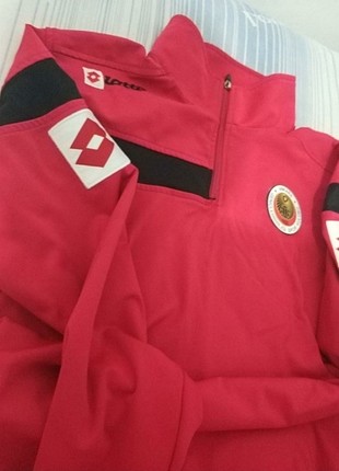 m Beden kırmızı Renk Gençlerbirliği Futbolcu Üstü Sweatshirt 