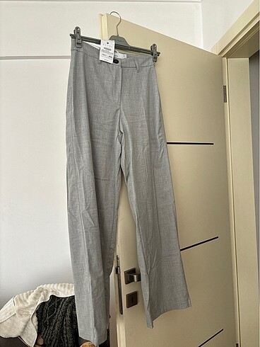 Bershka wide leg kumaş pantolon (etiketli)