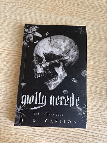 Molly Nerede - H. D. Carlton