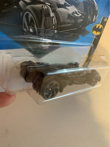  Beden Hot wheels batmobile
