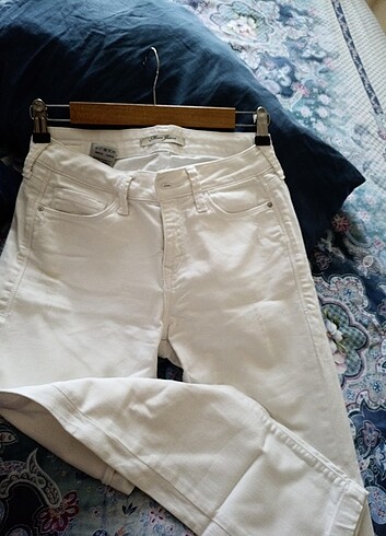 27 Beden Mavi jeans