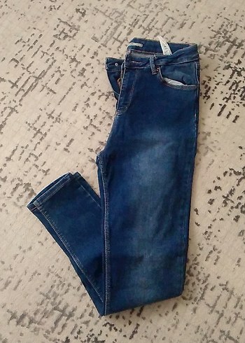 Kadın Mavi Denim Kemerli Normal Boy Jean