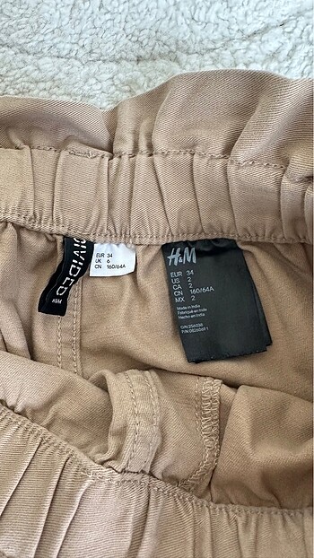 34 Beden H&M Şort