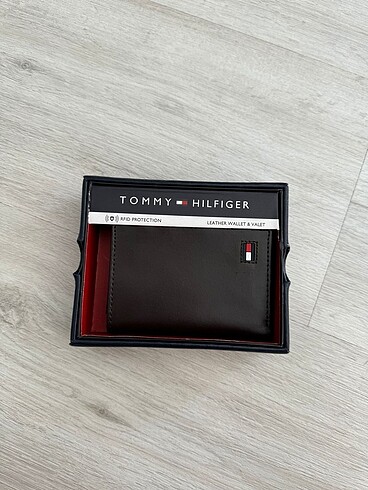 Beden Tommy Hilfiger Cüzdan