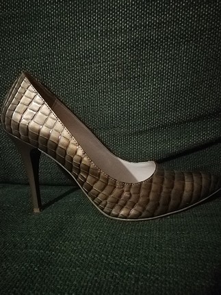 39 no stiletto 