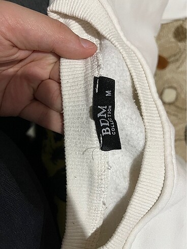 m Beden sweatshirt