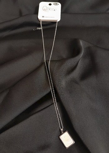 Beyaz Sedefli Silver Midi Kolye