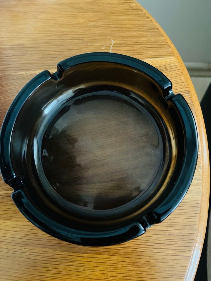 Koyu kahverengi cam küllük - Görsel 2