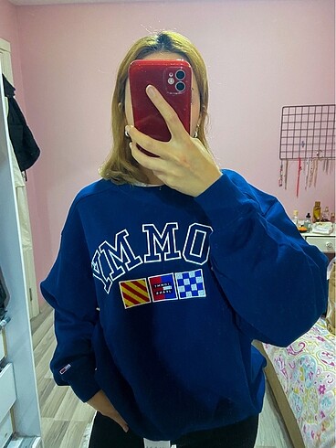 tommy hilfiger sweatshirt