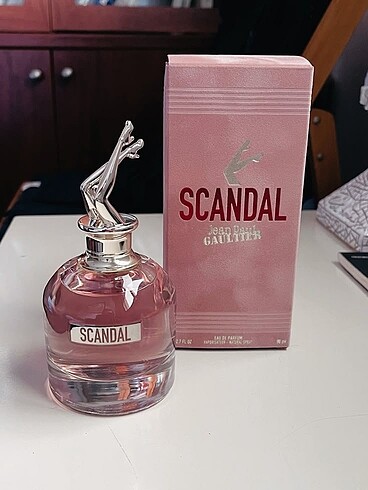 Scandal kadın parfüm Edp 100 ml