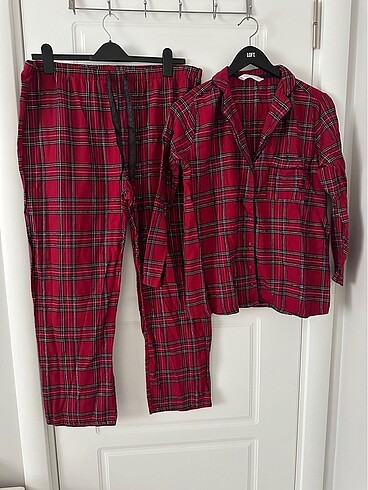 xxl Beden kırmızı Renk Ekoseli pijama takımı